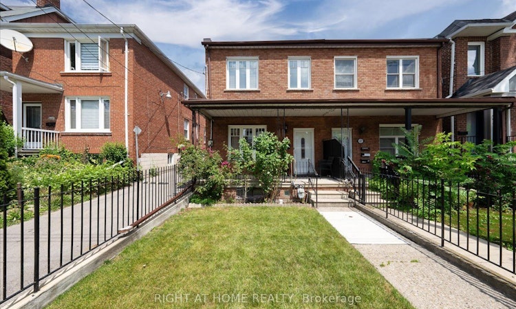 449 Roxton Road