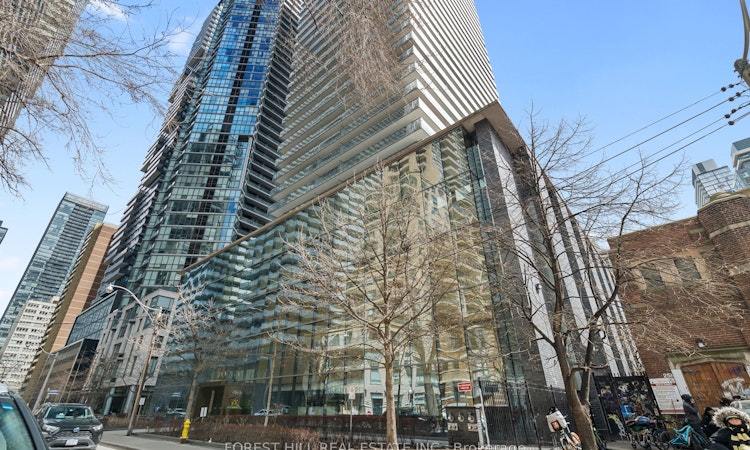 1101-33 Charles Street