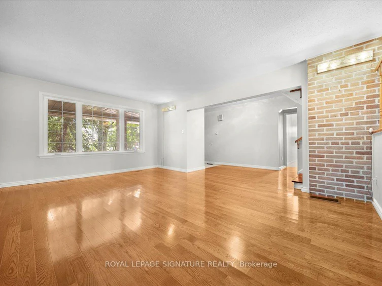 147 Underhill Drive, Toronto, ON, M3A 2K6 - 2