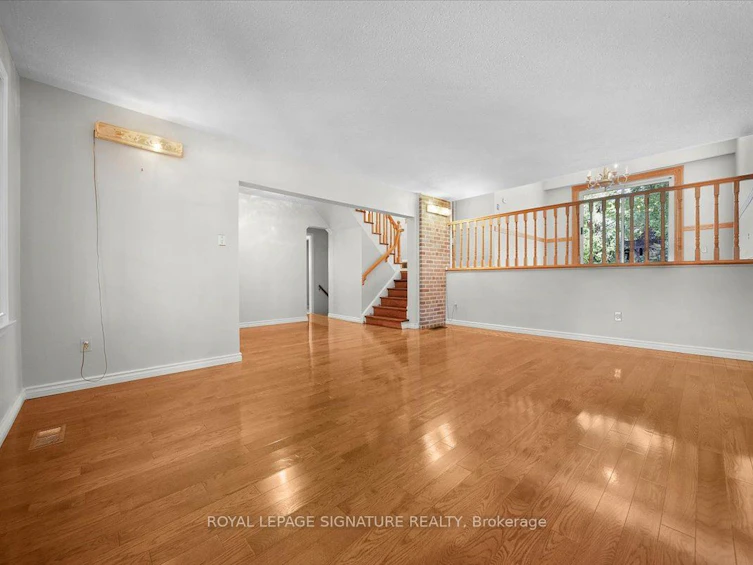147 Underhill Drive, Toronto, ON, M3A 2K6 - 3