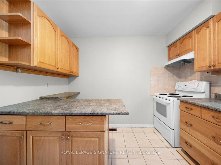 147 Underhill Drive, Toronto, ON, M3A 2K6 - 7