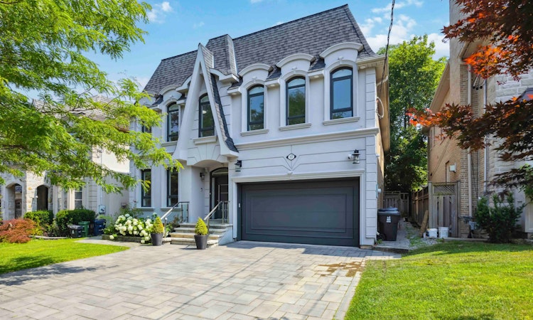 127 Munro Boulevard
