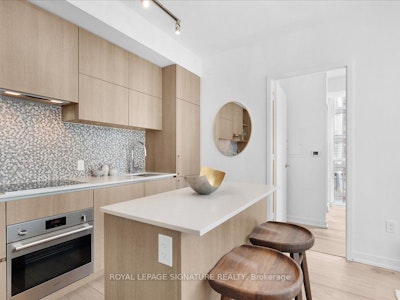 1402-1 Yorkville Avenue - 5