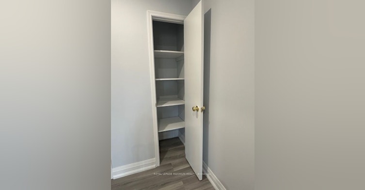 Upper-1537 Dundas Street W, Toronto, ON, M6J 1Y7 - 10