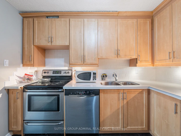 302-212 St George Street, Toronto, ON, M5R 2N5 - 12