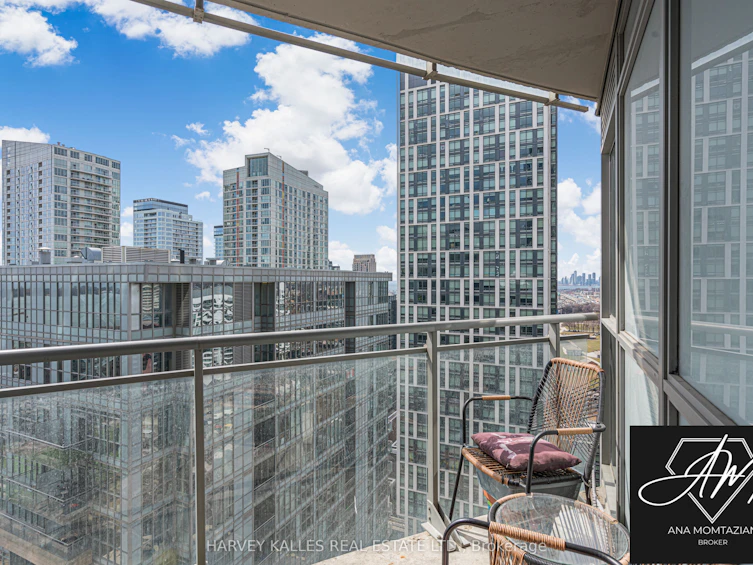 2909-21 Iceboat Terrace, Toronto, ON, M5V 4A9 - 14