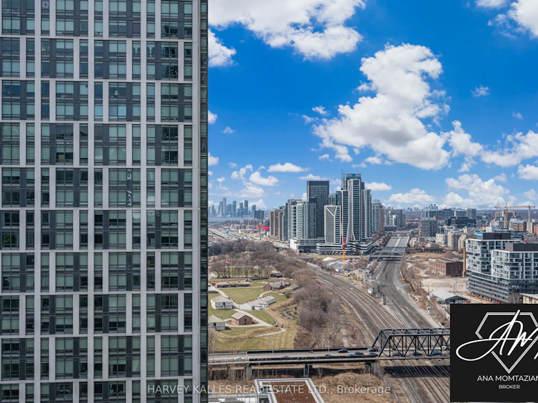 2909-21 Iceboat Terrace, Toronto, ON, M5V 4A9 - 31