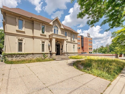 10 Bainbridge Avenue - 2