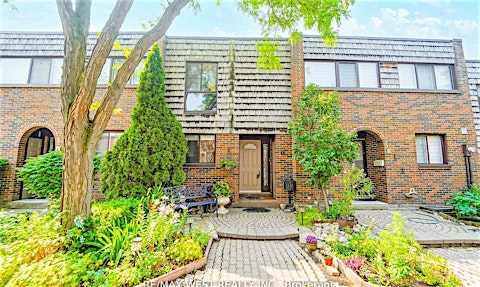 6 Yetta Shepway N/A, Toronto, ON, M2J 1X9