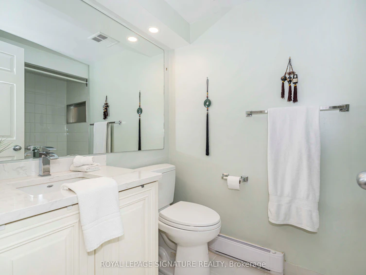 1812-99 Harbour Square, Toronto, ON, M5J 2H2 - 18