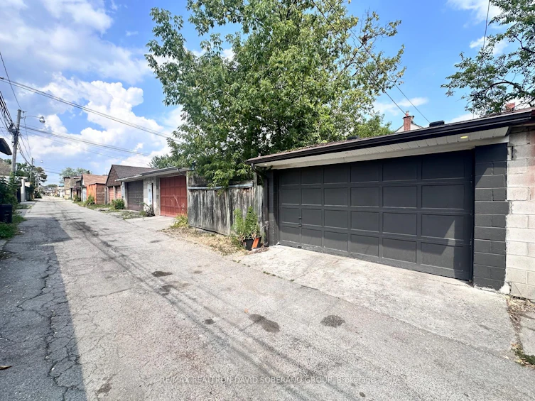626 Shaw Street, Toronto, ON, M6G 3L7 - 17