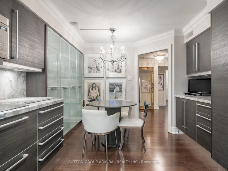 210-65 Spring Garden Avenue, Toronto, ON, M2N 6H9 - 10
