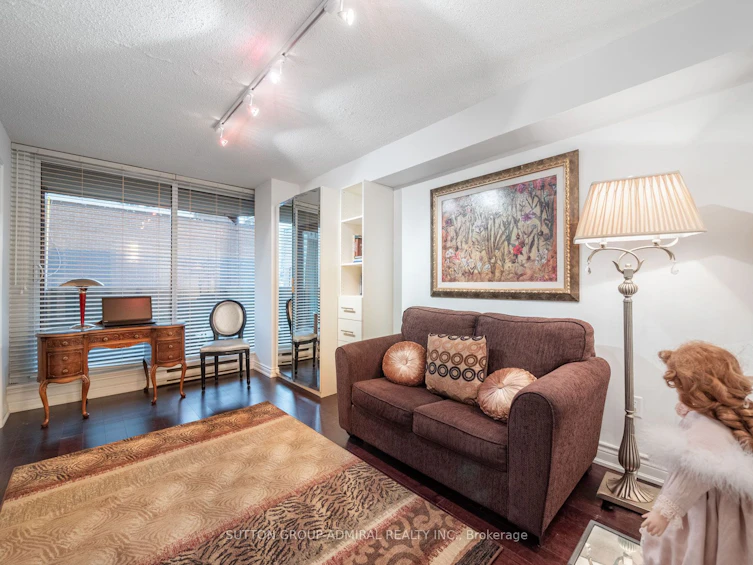210-65 Spring Garden Avenue, Toronto, ON, M2N 6H9 - 25
