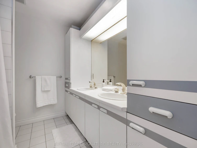 25 Harlington Road, Toronto, ON, M3B 3G3 - 35