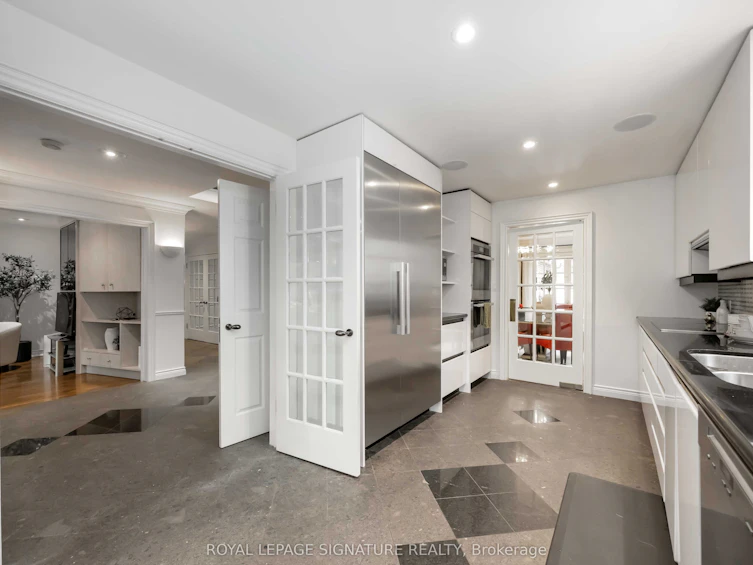 25 Harlington Road, Toronto, ON, M3B 3G3 - 15