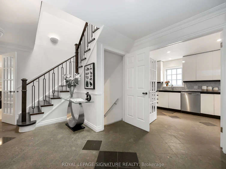 25 Harlington Road, Toronto, ON, M3B 3G3 - 13