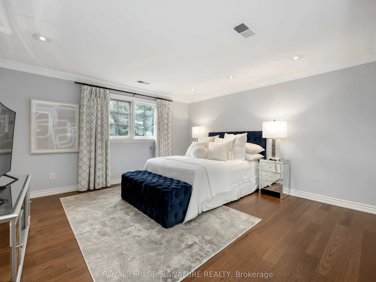25 Harlington Road, Toronto, ON, M3B 3G3 - 24