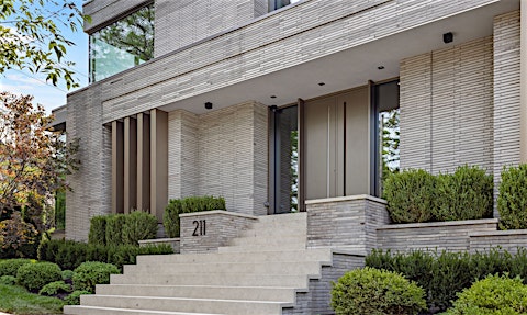 211 Dunvegan Road, Toronto, ON, M5P 2P3