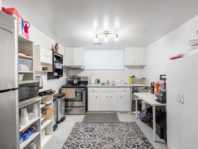 122 Collinson Boulevard, Toronto, ON, M3H 3C7 - 25