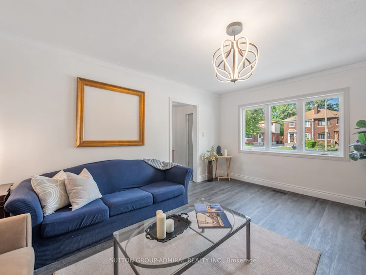 759 Eglinton Avenue E, Toronto, ON, M4G 2K8 - 5