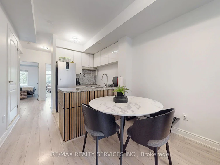 218-17 Coneflower Crescent, Toronto, ON, M2R 0A5 - 11