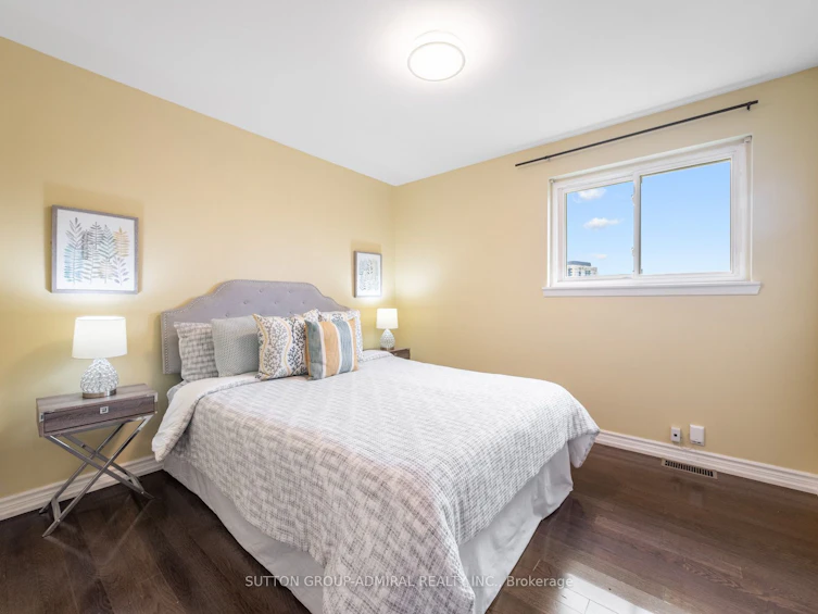 135 Elise Terrace, Toronto, ON, M2R 2W9 - 16