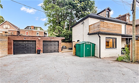 Main-377 Lansdowne Avenue, Toronto, ON, M6H 3Y2