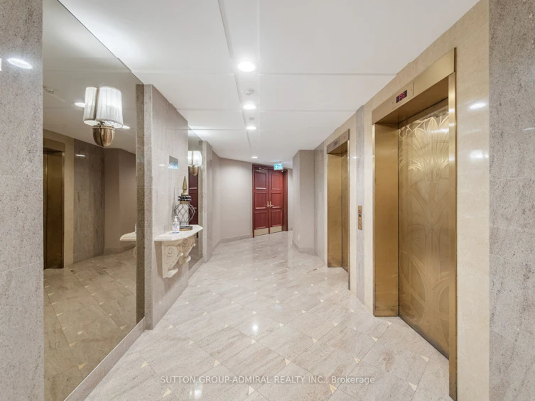 520-11 William Carson Crescent, Toronto, ON, M2P 2G1 - 4