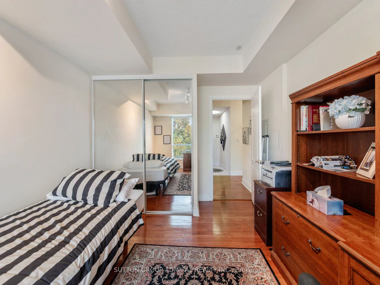 520-11 William Carson Crescent, Toronto, ON, M2P 2G1 - 18