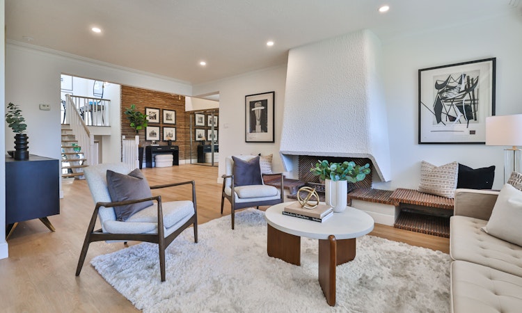 50 Evanston Drive