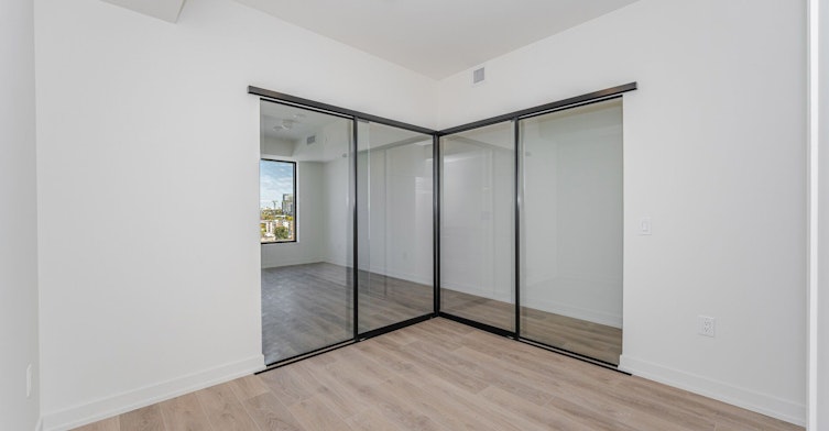 1113-181 Sterling Road, Toronto, ON, M6R 2B2 - 20