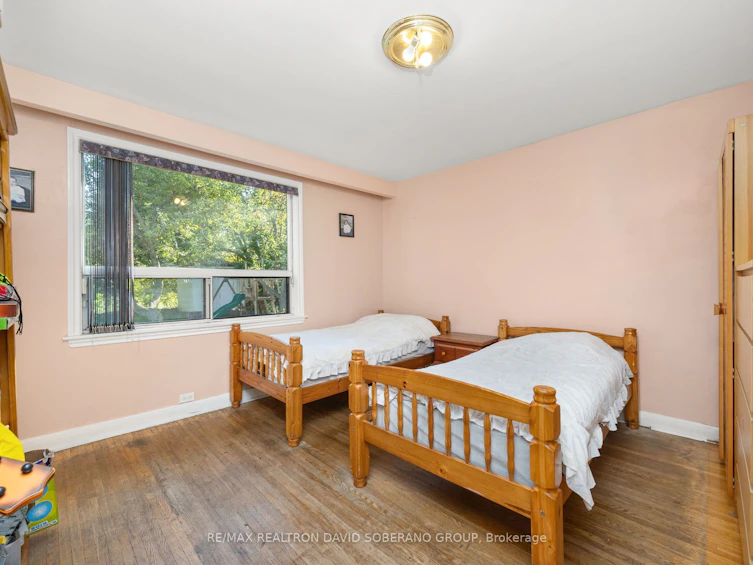 49 Danby Avenue, Toronto, ON, M3H 2J4 - 19