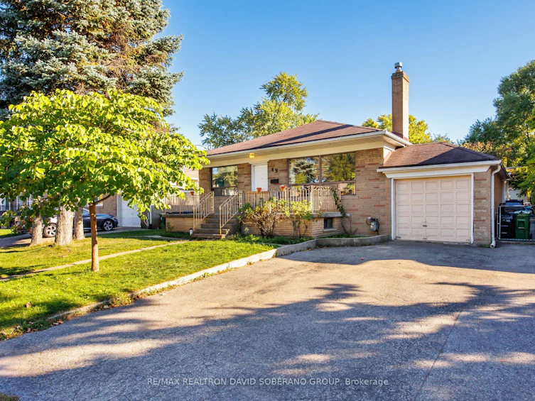 49 Danby Avenue, Toronto, ON, M3H 2J4