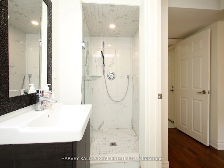 140 Wedgewood Drive, Toronto, ON, M2M 2H7 - 24