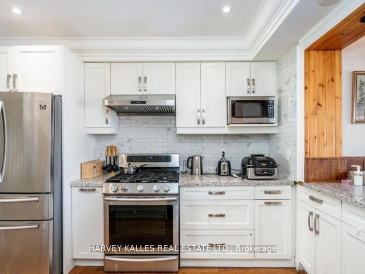 140 Wedgewood Drive, Toronto, ON, M2M 2H7 - 14