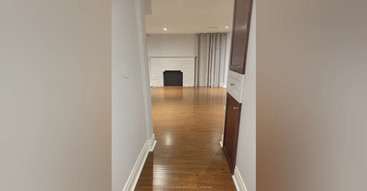 Lower-85 Lanark Avenue, Toronto, ON, M6E 2G3 - 7