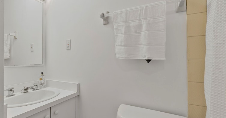 basement-148 Rusholme Road, Toronto, ON, M6H 2Y7 - 12