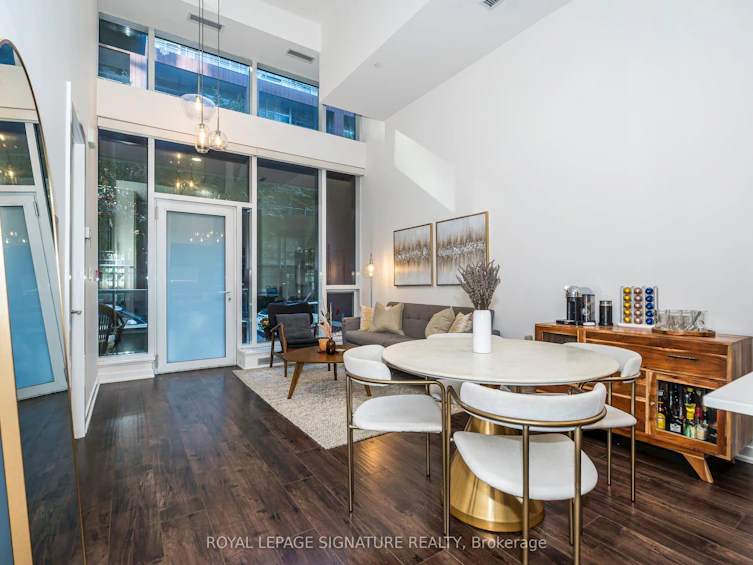 TH05-20 Bruyeres Mews, Toronto, ON, M5V 0G8 - 6