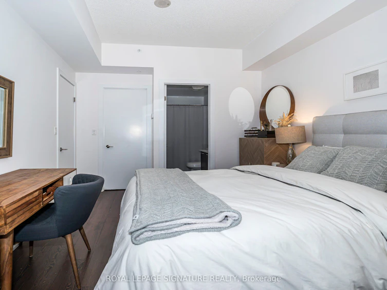 TH05-20 Bruyeres Mews, Toronto, ON, M5V 0G8 - 13