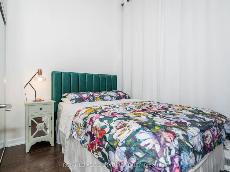 TH05-20 Bruyeres Mews, Toronto, ON, M5V 0G8 - 20