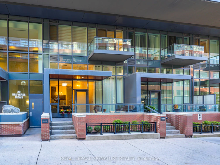 TH05-20 Bruyeres Mews, Toronto, ON, M5V 0G8