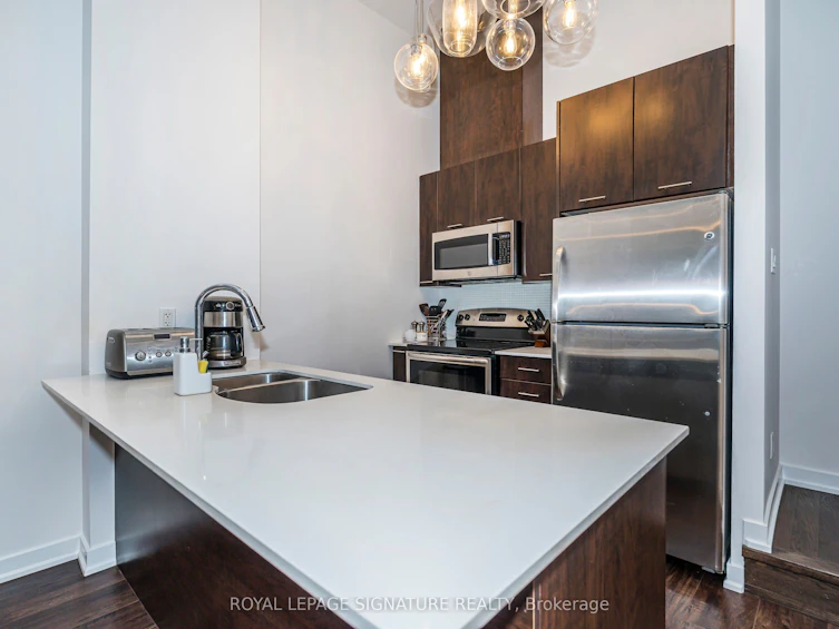 TH05-20 Bruyeres Mews, Toronto, ON, M5V 0G8 - 9