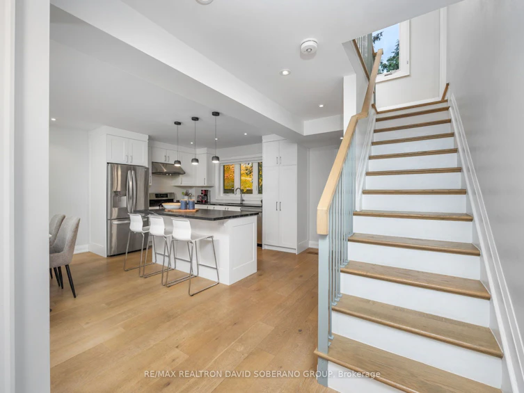28 Touraine Avenue, Toronto, ON, M3H 1R1 - 9
