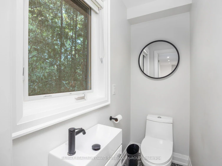 28 Touraine Avenue, Toronto, ON, M3H 1R1 - 15