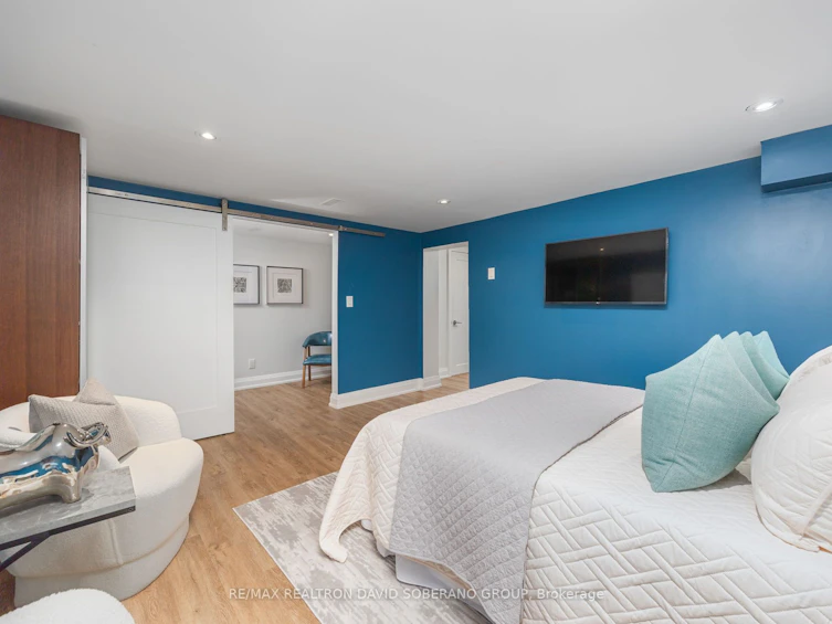 28 Touraine Avenue, Toronto, ON, M3H 1R1 - 25