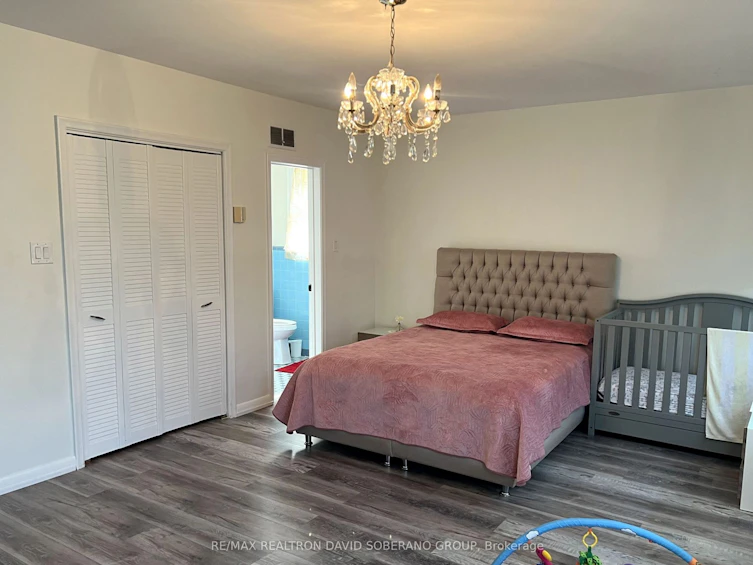 147 Almore Avenue, Toronto, ON, M3H 2H9 - 9