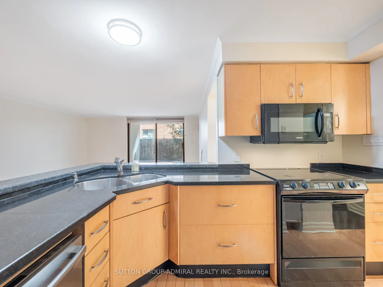 106-212 St. George Street, Toronto, ON, M5R 2N5 - 8