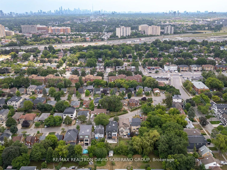 106 Allingham Gardens, Toronto, ON, M3H 1Y2 - 46