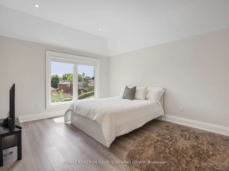 106 Allingham Gardens, Toronto, ON, M3H 1Y2 - 30