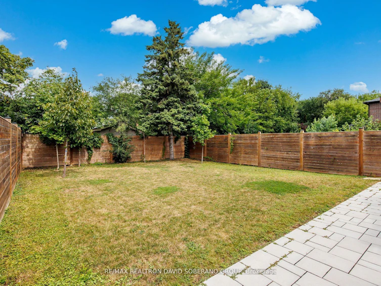 106 Allingham Gardens, Toronto, ON, M3H 1Y2 - 42